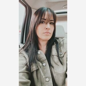 Meet your Posher, Kendra